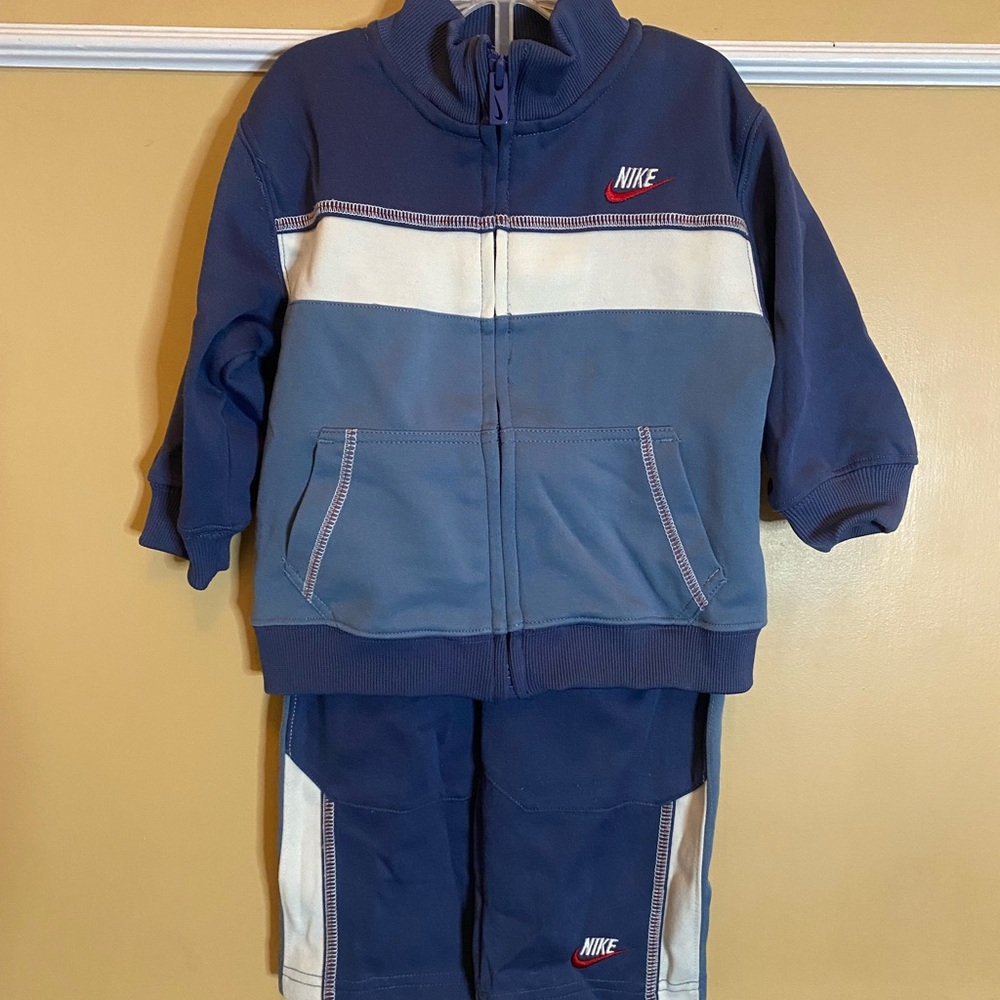 Nike Gray Athletic Wear